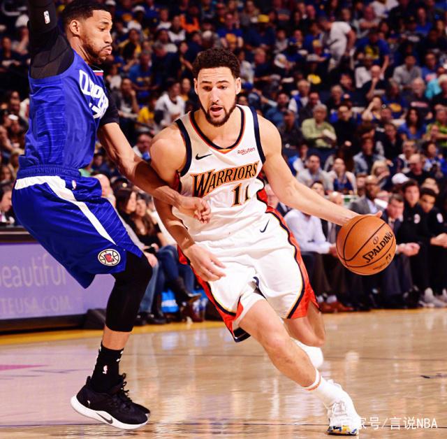 对场上局势 对场上局势