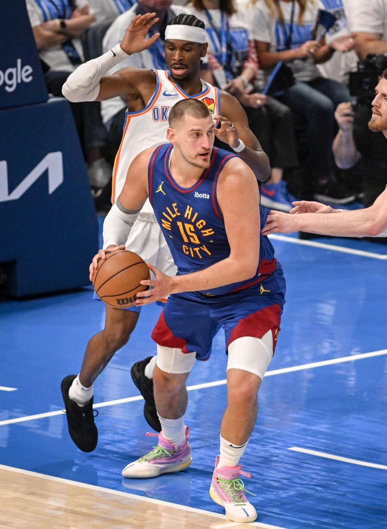 不仅仅依靠 不仅仅依靠