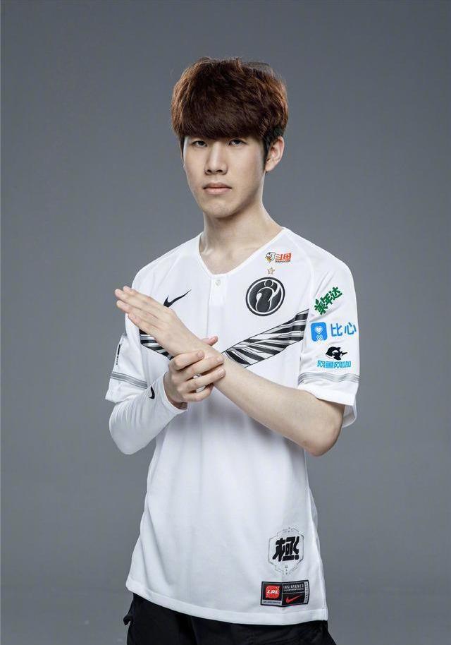 威少婉拒湖 威少婉拒湖